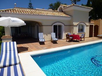 Hotel La Perla De Torrenueva