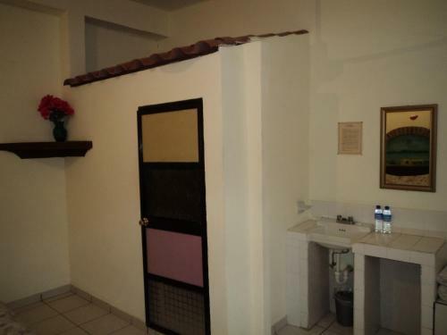 Hotel Y Hostel Guerrero