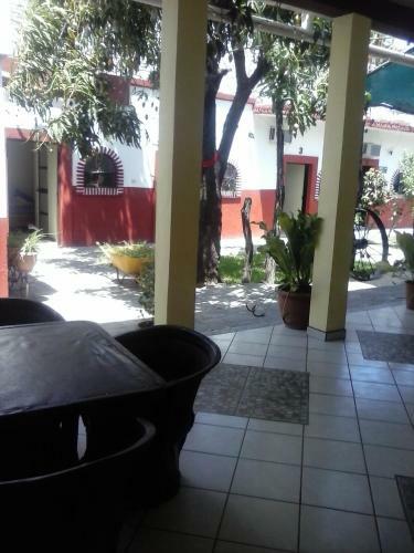 Hotel Y Hostel Guerrero