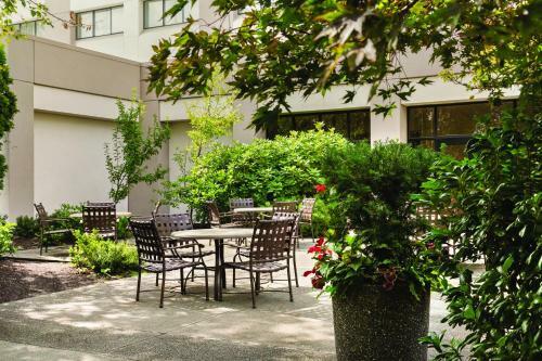 Radisson Hotel Gateway Seattle-tacoma Airport