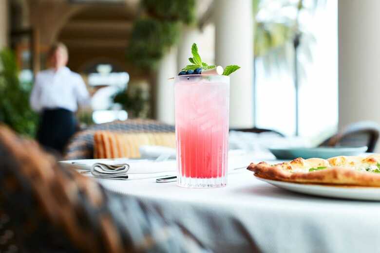 Hotel Resort At Pelican Hill