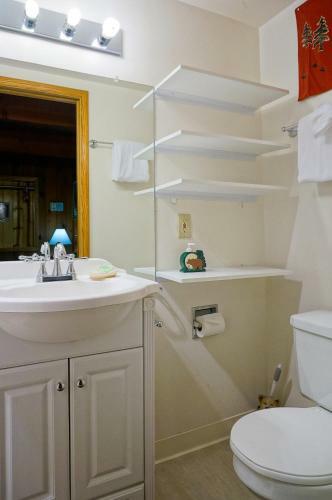 Hodge Podge Lodge By Tahoe Management Services