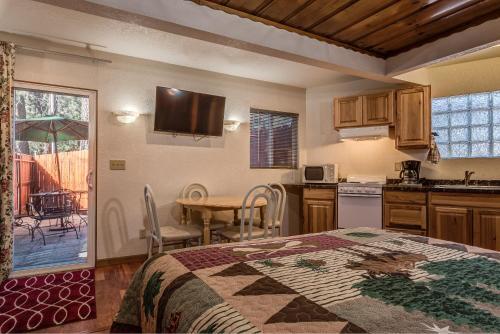 Bed & Breakfast Doc's Cottages South Lake Tahoe