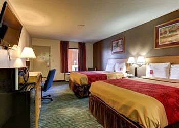 Hotel Econo Lodge Inn And Suites - Jackson