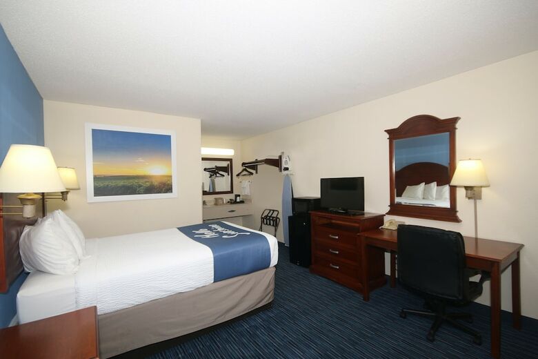 Motel Days Inn Winston-salem North
