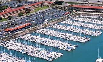 Hotel Four Points By Sheraton Ventura Harbor Resort