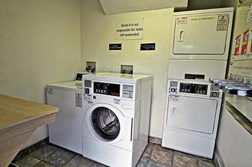 Motel 6 Kalamazoo