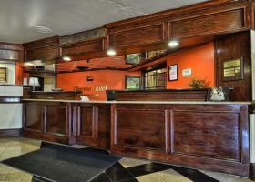 Clarion Hotel