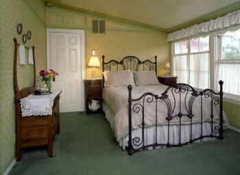 Bed & Breakfast The Pink Mansion