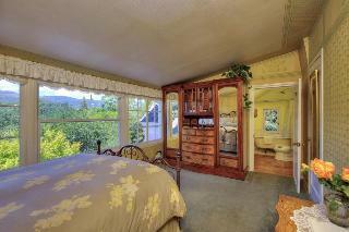 Bed & Breakfast The Pink Mansion