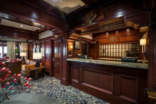 Hotel Poste Montane Lodge By East West Resorts