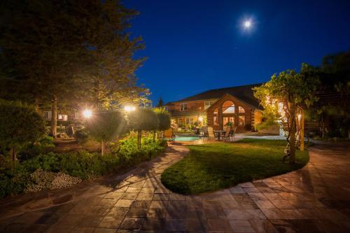Hotel Purple Orchid Resort & Spa