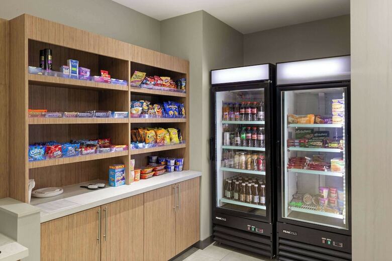 Hotel La Quinta Inn & Suites Mcalester