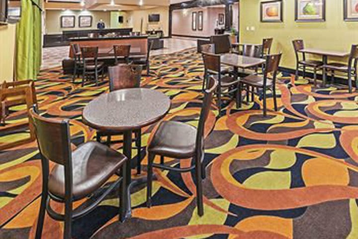Hotel La Quinta Inn & Suites Mcalester