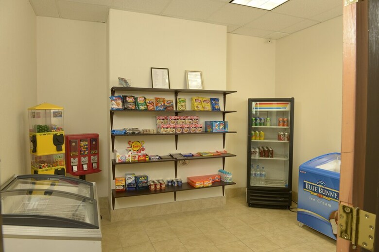 Holiday Inn Express Hotel & Suites - Wilson - Downtown