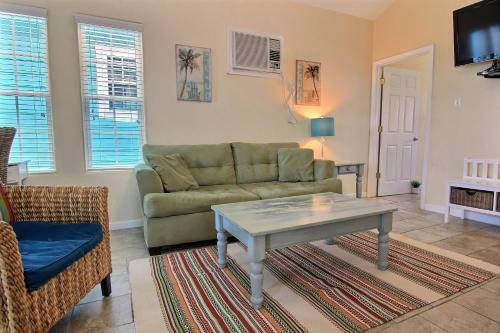 Shark Reef Resort Motel & Cottages