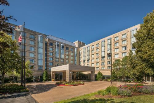Hotel Sheraton Suites Chicago Elk Grove