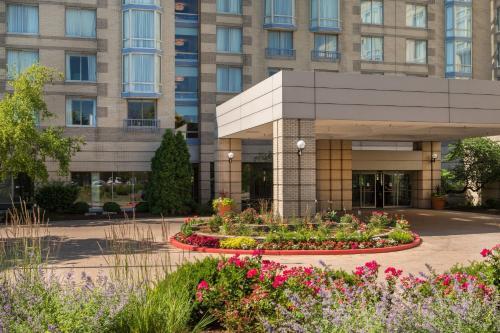 Hotel Sheraton Suites Chicago Elk Grove