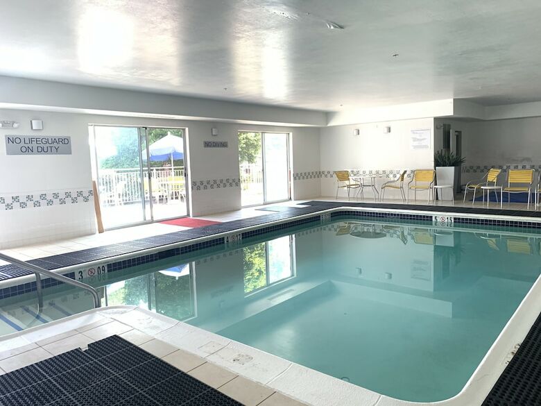 Hotel Baymont By Wyndham Chambersburg