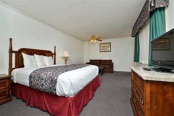 Hotel Americas Best Value Inn & Suites - Lancaster
