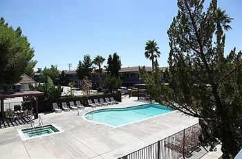 Hotel Americas Best Value Inn & Suites - Lancaster