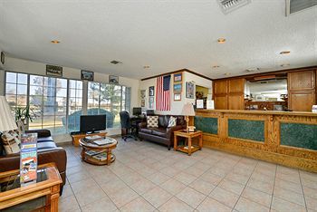 Hotel Americas Best Value Inn & Suites - Lancaster