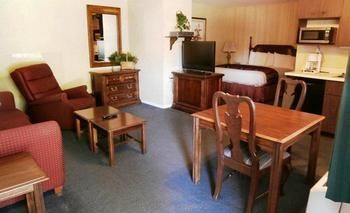 Hotel Americas Best Value Inn & Suites - Lancaster