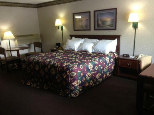 Cherokee Grand Hotel