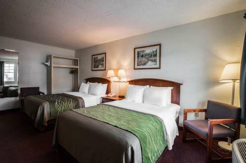 Hotel Comfort Inn On The River - Cherokee
