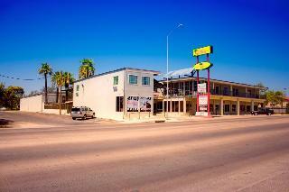 Motel Whispering Palms Inn