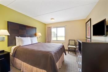 Hotel Days Inn And Suites Desoto