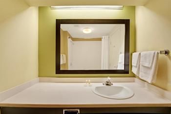 Hotel Days Inn And Suites Desoto