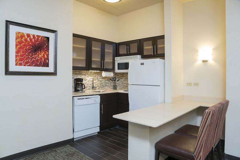 Hotel Staybridge Suites Chicago-oakbrook Terrace