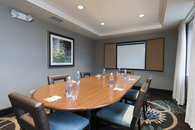Hotel Staybridge Suites Chicago-oakbrook Terrace