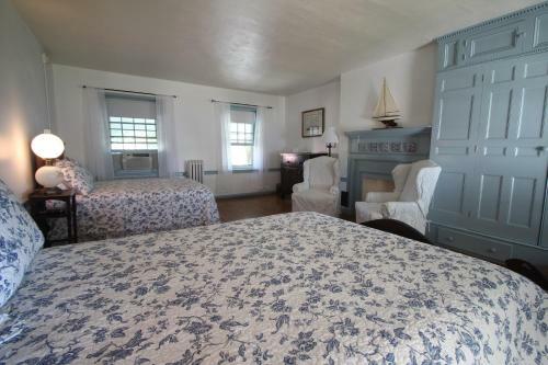 Bed & Breakfast Wades Point Inn On The Bay