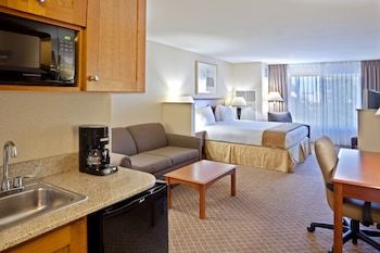 Holiday Inn Express Hotel & Suites Lacey