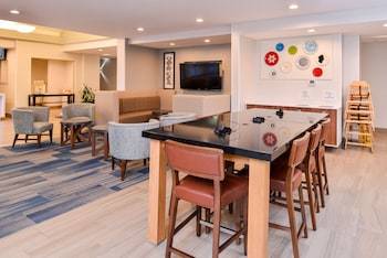 Holiday Inn Express Hotel & Suites Lacey