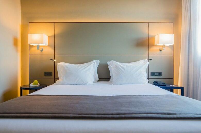 Hotel Dom Henrique - Downtown