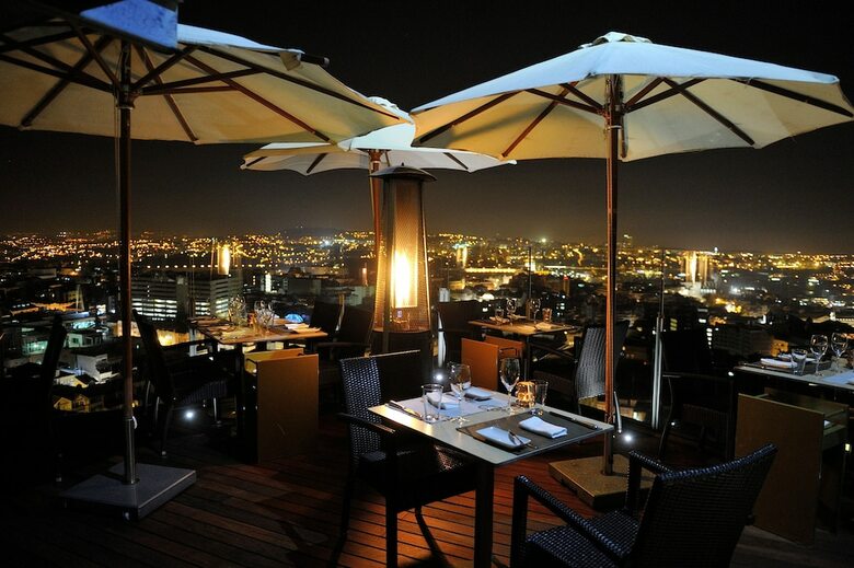 Hotel Dom Henrique - Downtown