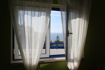Ericeira Chill Hill Hostel & Private Rooms