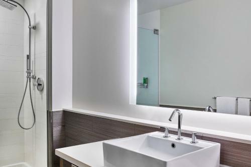 Hotel Element Denver Park Meadows