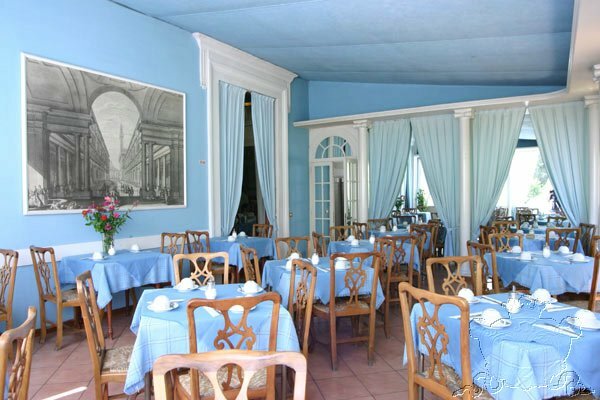 Hotel Royal