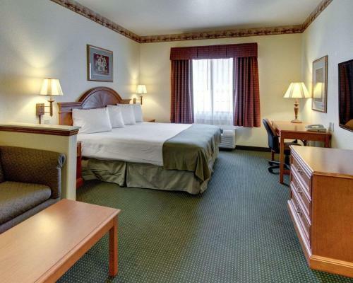 Hotel Quality Inn & Suites - Glen Rose