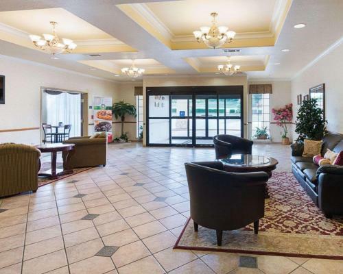 Hotel Quality Inn & Suites - Glen Rose