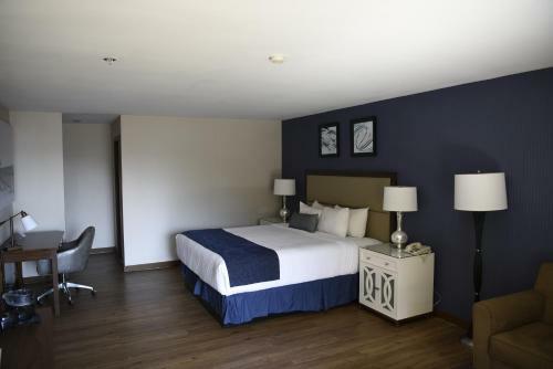 Posada Bodega Coast Inn And Suites