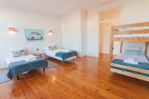 Traveling To Lisbon Chiado Apartments