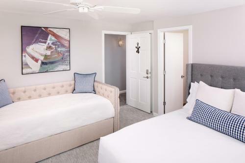 Bed & Breakfast Inn At Harbor Hill Marina