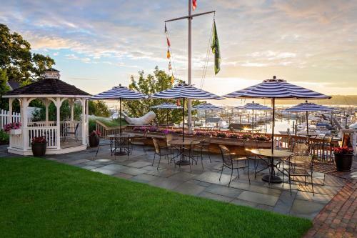 Bed & Breakfast Inn At Harbor Hill Marina