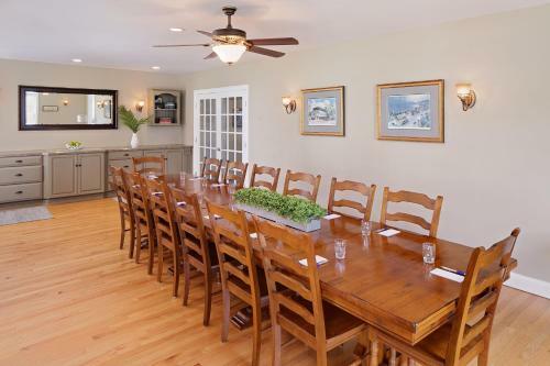Bed & Breakfast Inn At Harbor Hill Marina