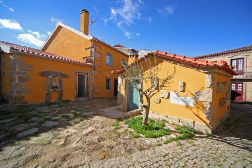 Agroturismo Curral De L Tiu Pino